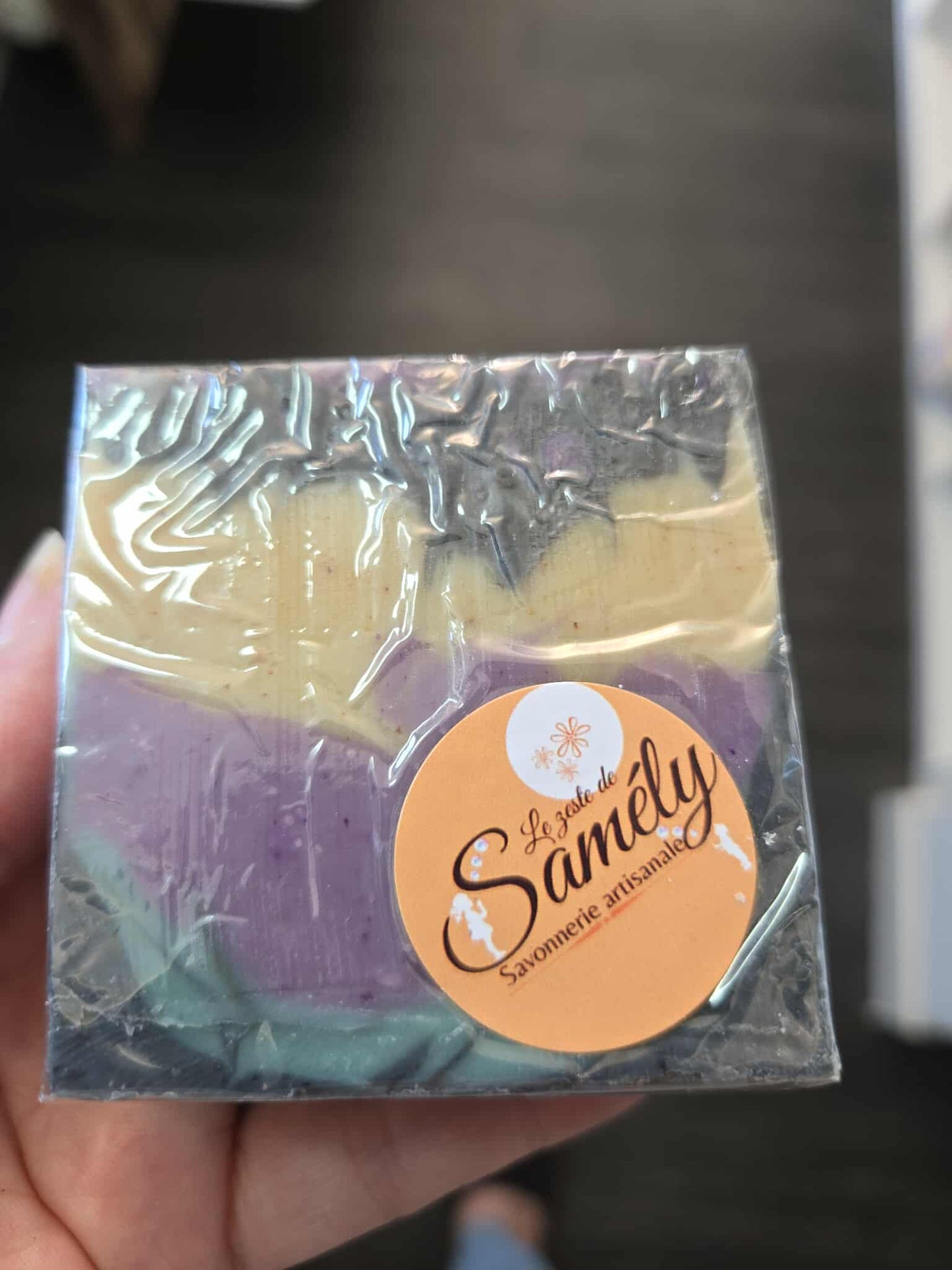 Savon zeste de sixties