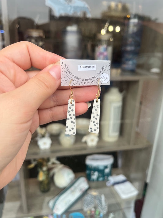 Boucle d’oreille céramique à pois